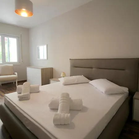 Apartment Albania Dream Luxury 1 *